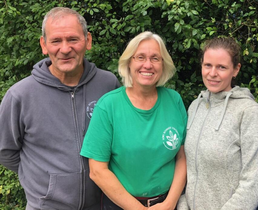 Guido Rastig, Dr. Ann-Carolin Meyer und Stefanie Jakob (Leiterin Boberger D&uuml;nenhaus)